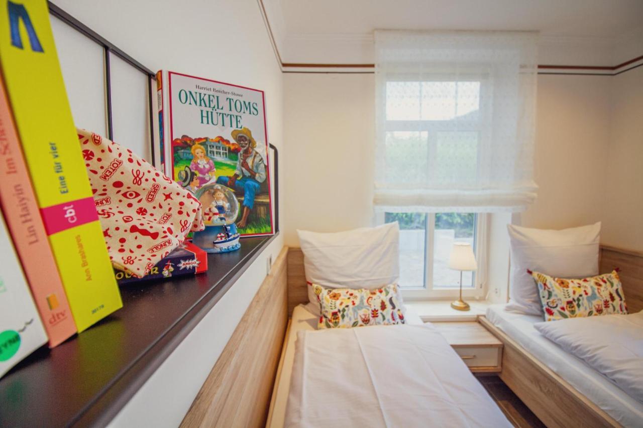 Up Besoeoek - Magnolie Mit Sauna Krummhörn Extérieur photo